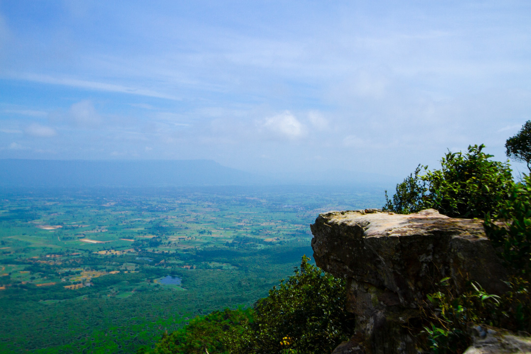 ผาสุดแผ่นดิน อุทยานแห่งชาติป่าหินงาม