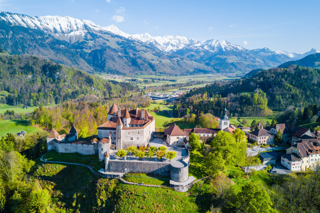 3. ปราสาทกรุยแยร์ (Gruyeres Castle)