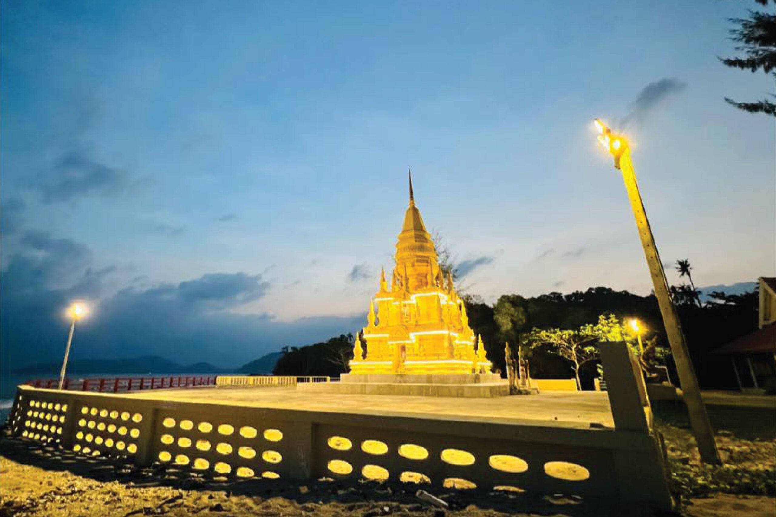 9. Laem Sor Temple - Koh Samui, Surat Thani