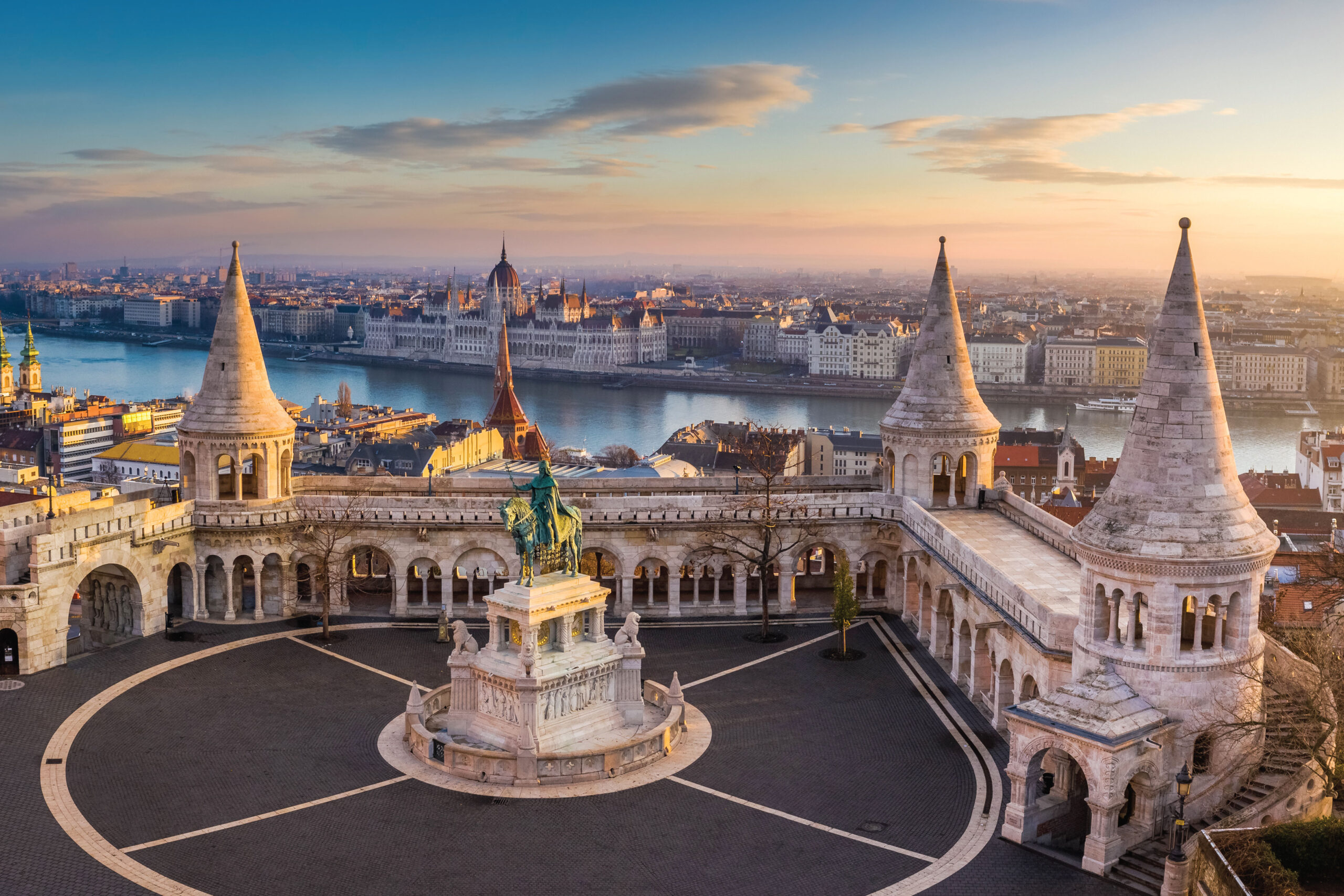 ป้อมชาวประมง (Fisherman’s Bastion)