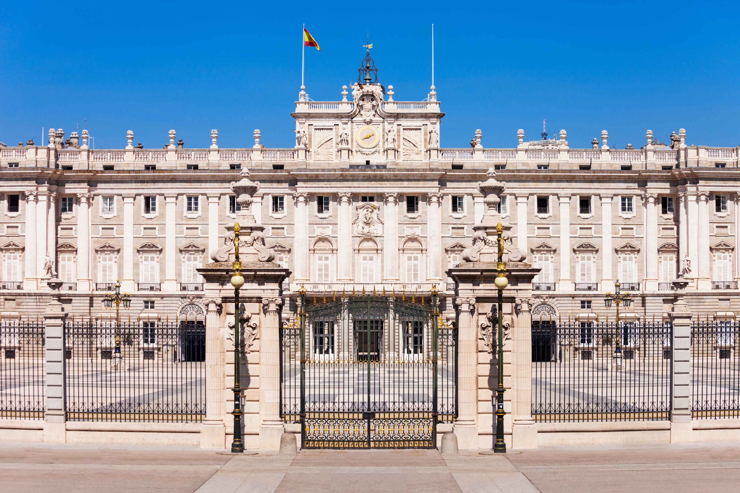 Royal Palace of Madrid - พระราชวังหลวงแห่งกรุงมาดริด