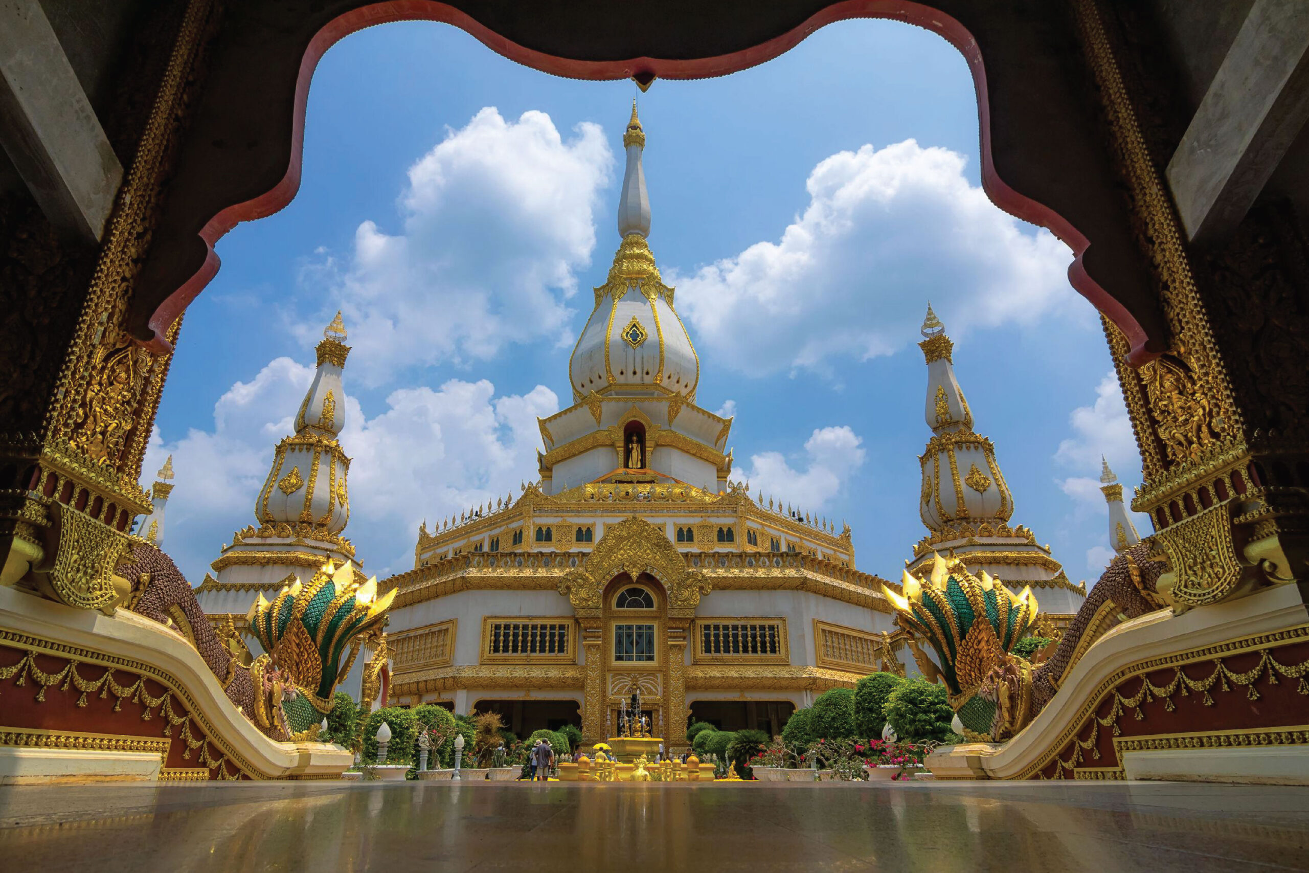 Wat Pha Nam Thip Thep Prasit Wanaram