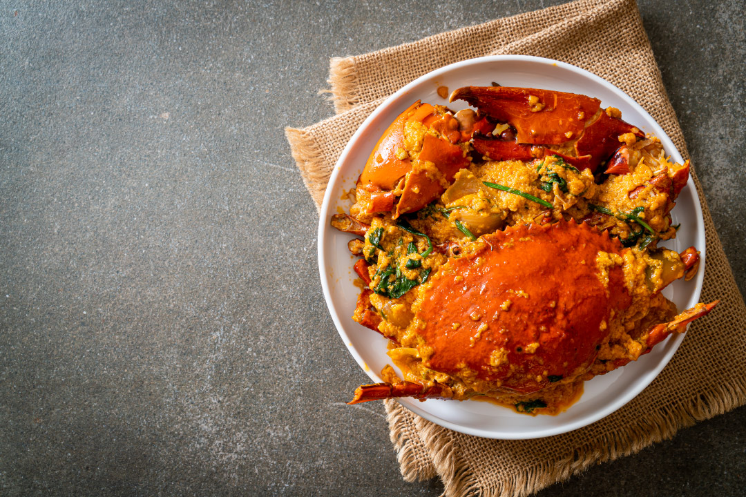 ปูผัดผงกะหรี่ – Fried Crab in Yellow Curry