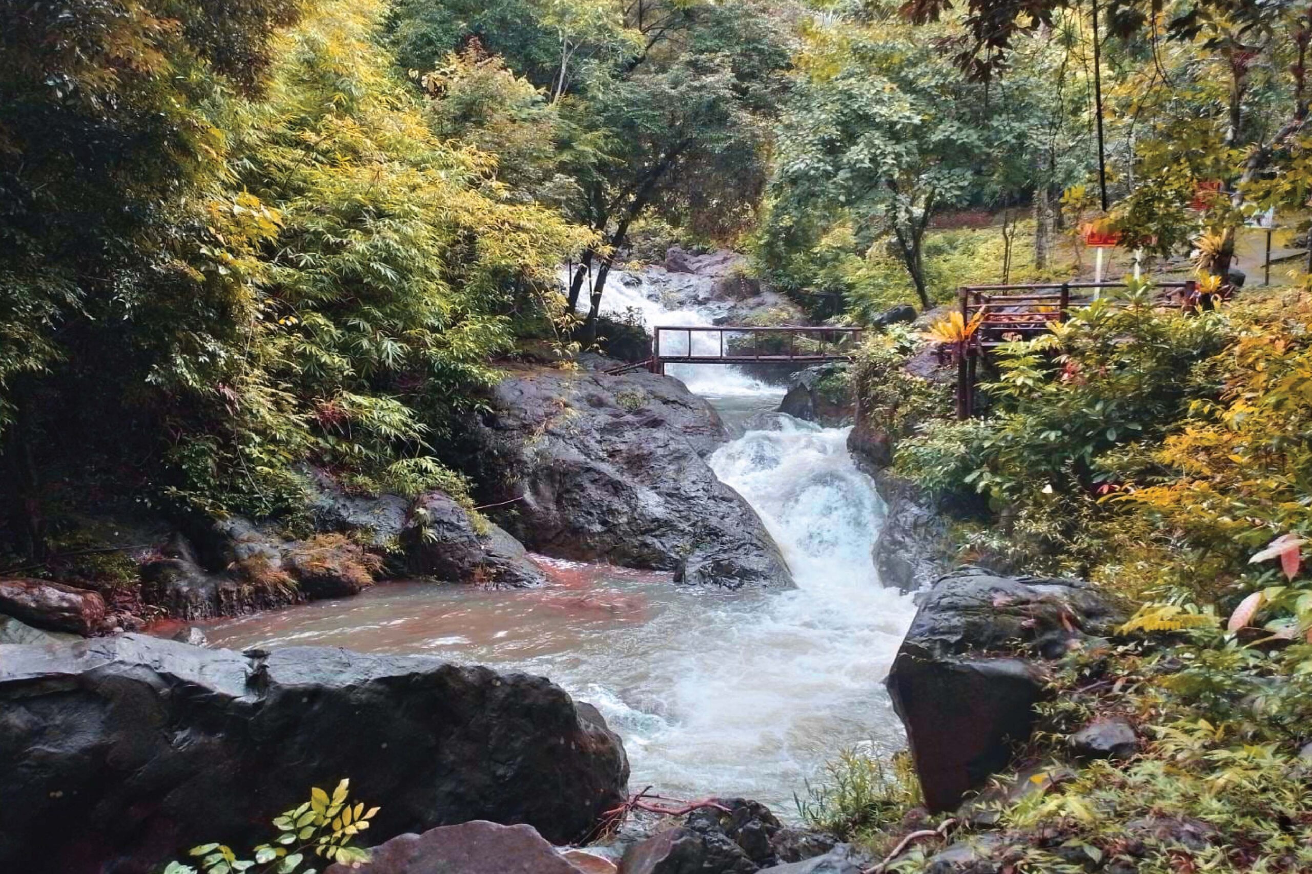 Klong Kaew Waterfall